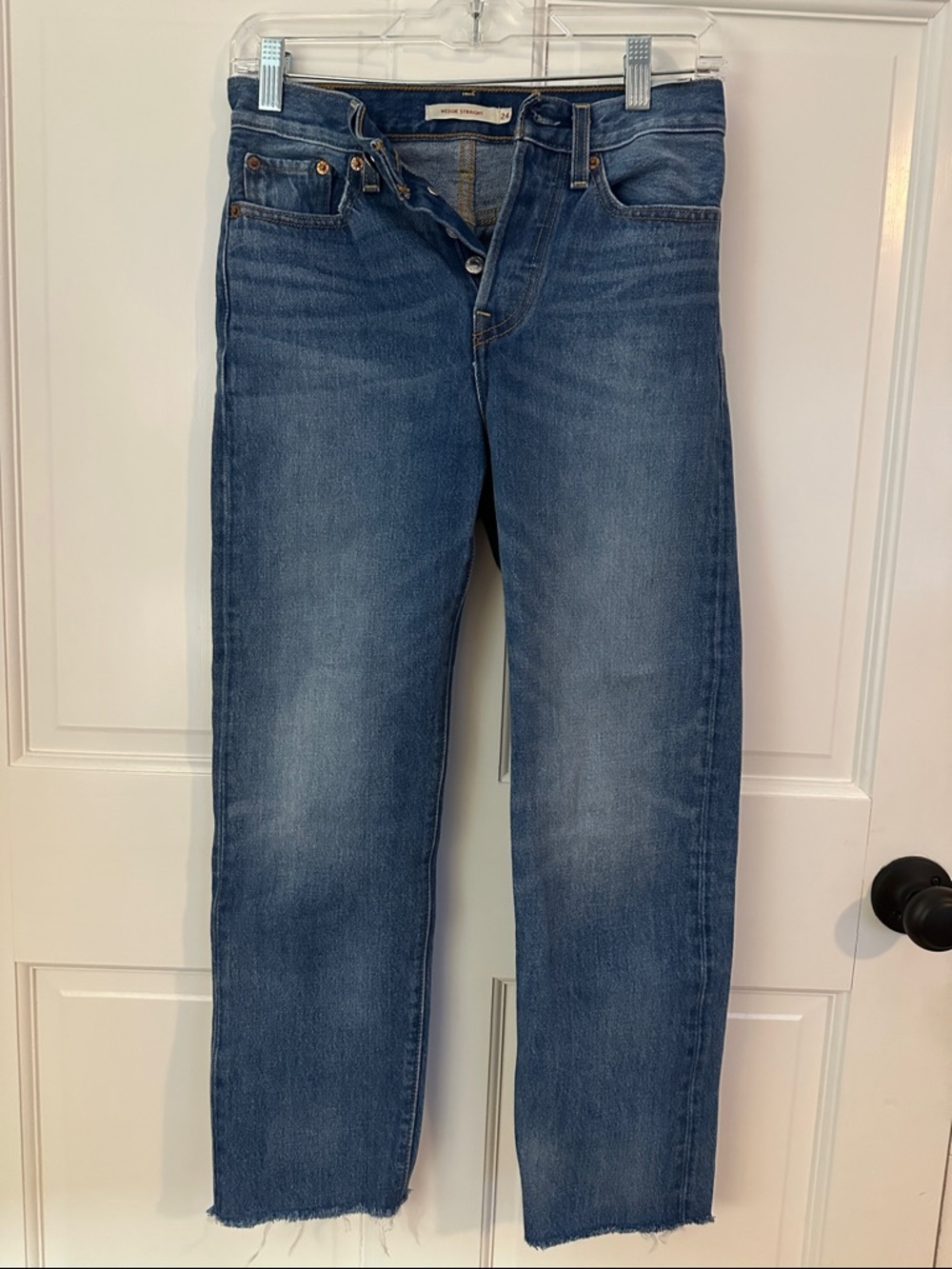 Levi's Women's Wedgie Straight-Leg Jeans in Mid Blue Wash